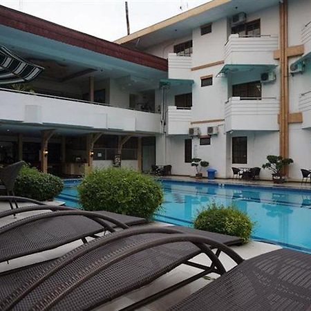 Hotel Matahari ยอกยาการ์ตา ภายนอก รูปภาพ
