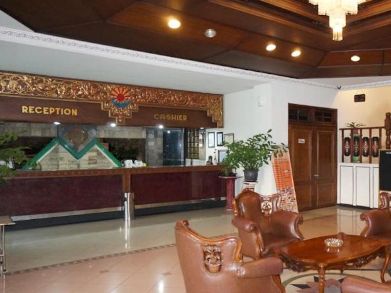 Hotel Matahari ยอกยาการ์ตา ภายนอก รูปภาพ