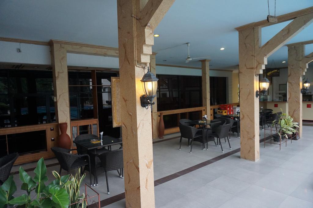 Hotel Matahari ยอกยาการ์ตา ภายนอก รูปภาพ