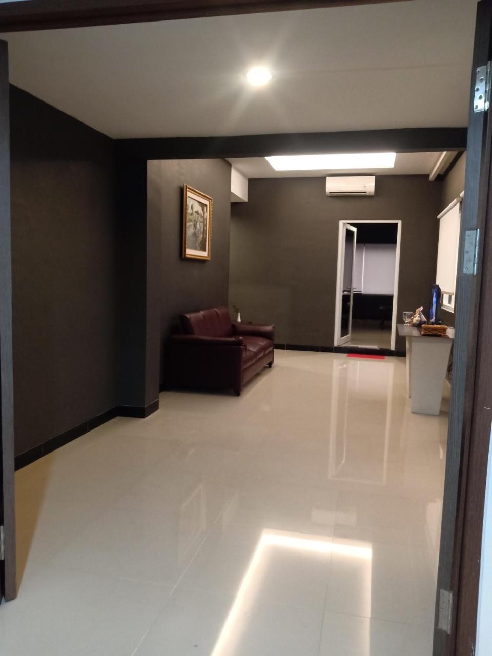 Hotel Matahari ยอกยาการ์ตา ภายนอก รูปภาพ