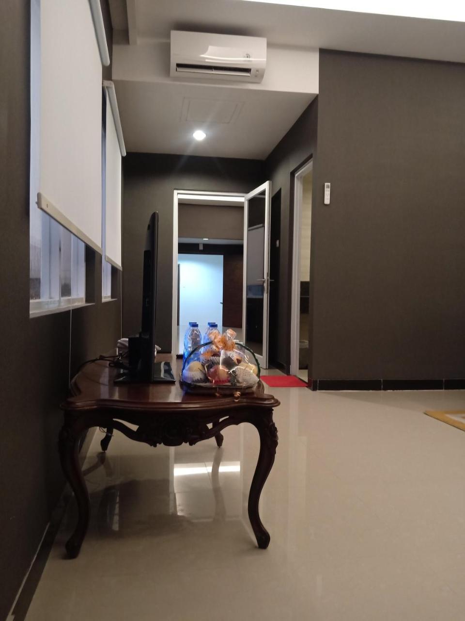 Hotel Matahari ยอกยาการ์ตา ภายนอก รูปภาพ