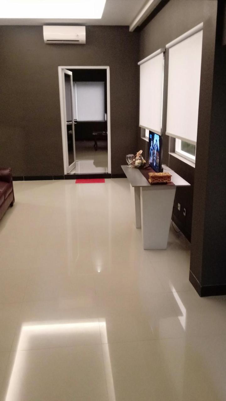 Hotel Matahari ยอกยาการ์ตา ภายนอก รูปภาพ