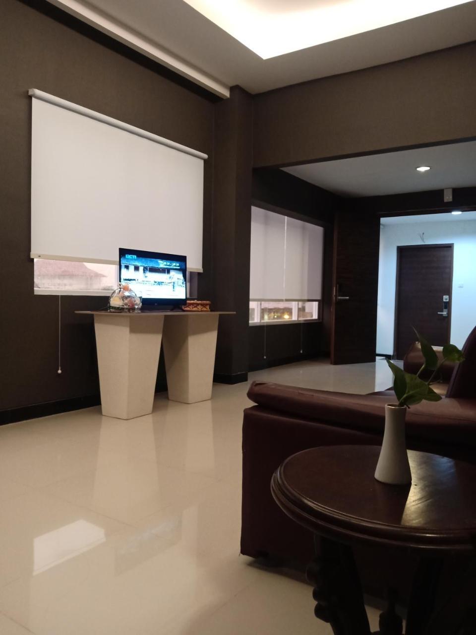 Hotel Matahari ยอกยาการ์ตา ภายนอก รูปภาพ