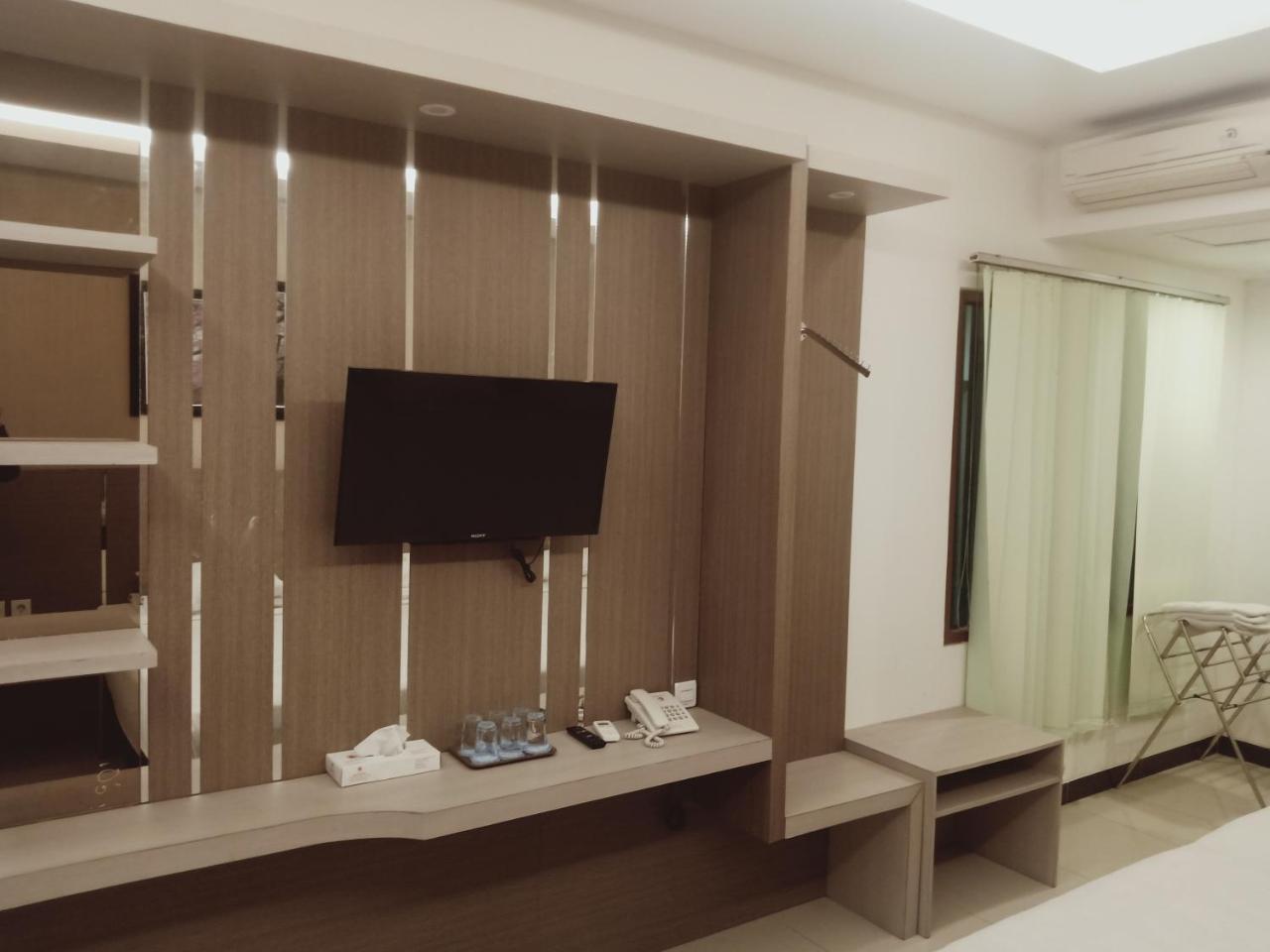 Hotel Matahari ยอกยาการ์ตา ภายนอก รูปภาพ